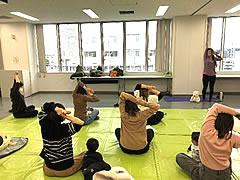 「健康お茶会　親子でヨガタイム♡」の画像