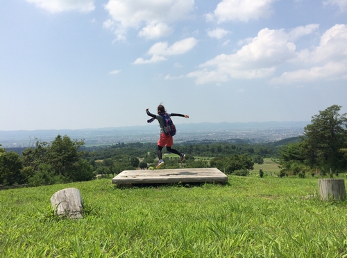 「作品名：東山でひゃっほー」の画像