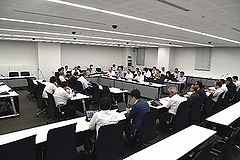 「議員協議会の様子」の画像