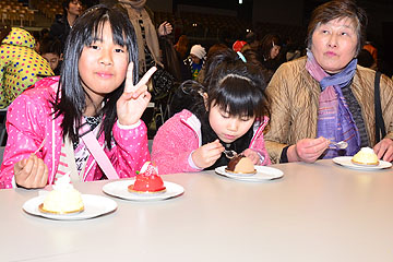 「市内各地の自慢の味がズラリ」の画像