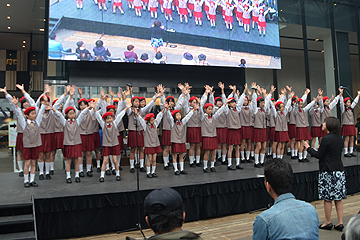 「長岡少年少女合唱団は「お米は神様」を披露」の画像