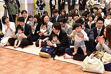 「入園する24人の子どもたち」の画像