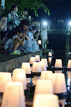 「「柿川灯籠流し」」の画像