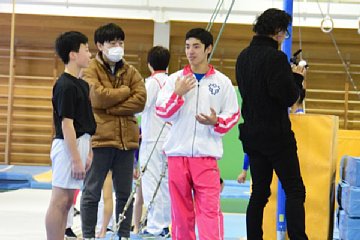 「ジュニア選手たちの指導」の画像