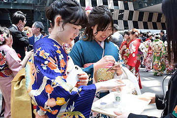 「ナカドマのオープンカフェ」の画像2