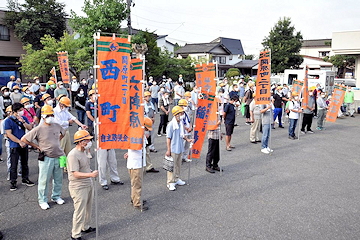 「関原、日越両地区の約180人が参加」の画像