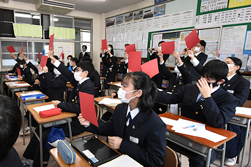 「これまでに学んだことを英語でプレゼン」の画像