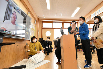 「エマ・マキ―オン選手とオンラインで交流」の画像