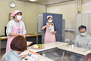 「講師は食推さん」の画像