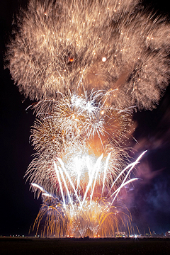 「花火大会」の画像