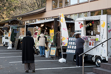 「マルシェを開催しました」の画像