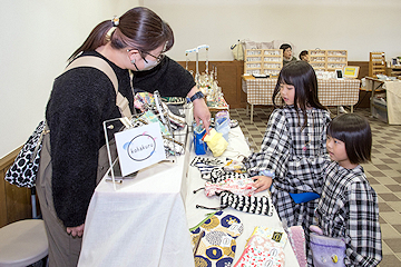 「個性豊かな32店が出店」の画像1