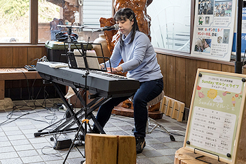 「ピアノの弾き語りミニライブ」の画像