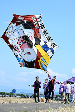 「威勢のよい掛け声とともに熱戦を展開」の画像3