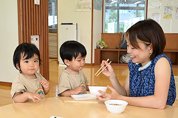 「「家でも作ってみたい」と笑顔で話しました」の画像2